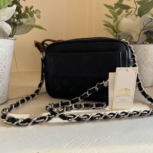 Urban Expressions Black Quilted Crossbody Bag